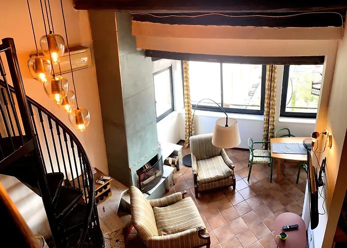 Loft Aragonese 아파트